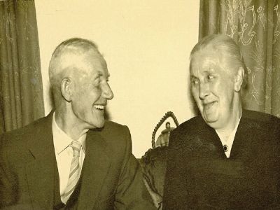 Jan Bouwman en Roelfien Timmerman 45 jaar getrouwd